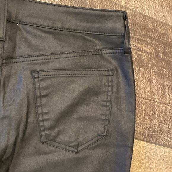 NWT Chico's Girlfriend Coated Flare Jeans Black Size 8 Tall - Picture 12 of 12